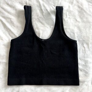 small black tank crop top